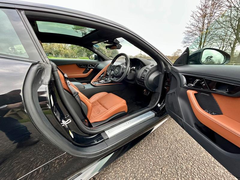 Used Jaguar F-Type 2018 for sale - 76616296: Photo 20