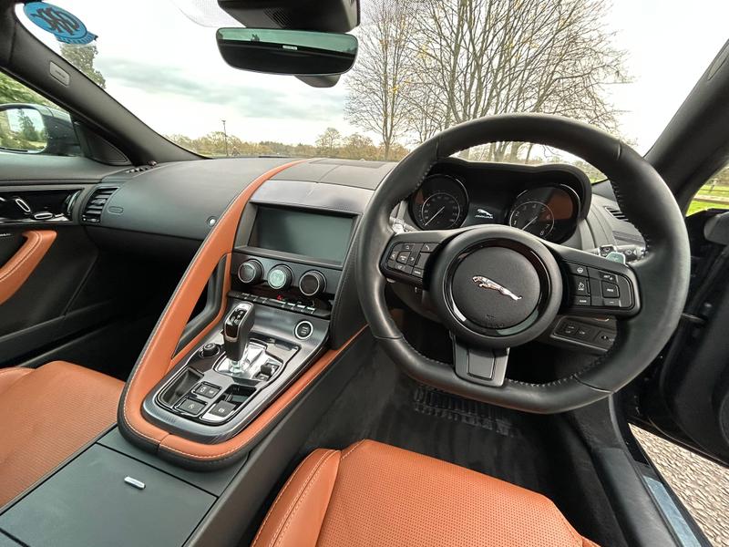 Used Jaguar F-Type 2018 for sale - 76616296: Photo 25
