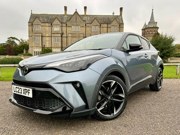 Used Toyota C-HR 2023 for sale - 76255437: Photo 1