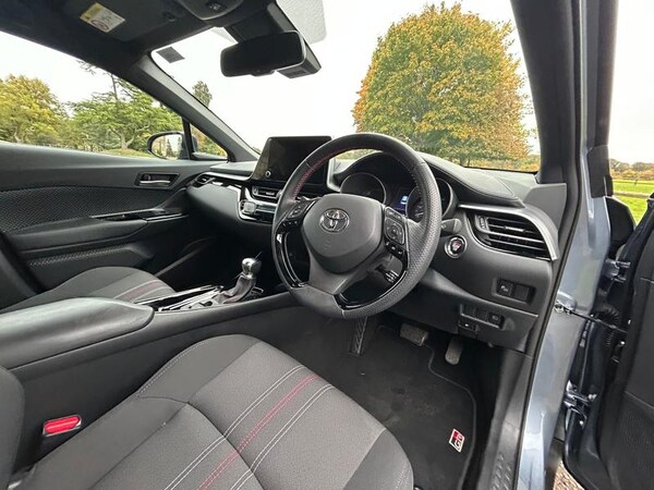 Used Toyota C-HR 2023 for sale - 76255437: Photo 21