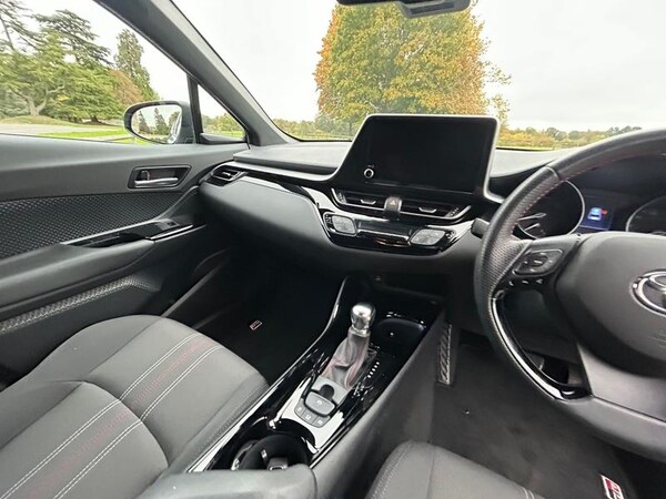 Used Toyota C-HR 2023 for sale - 76255437: Photo 22