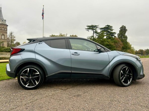 Used Toyota C-HR 2023 for sale - 76255437: Photo 9