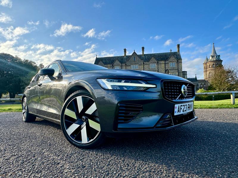 Used Volvo V60 2023 for sale - 78136850: Photo 11