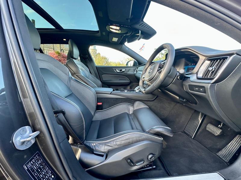 Used Volvo V60 2023 for sale - 78136850: Photo 20