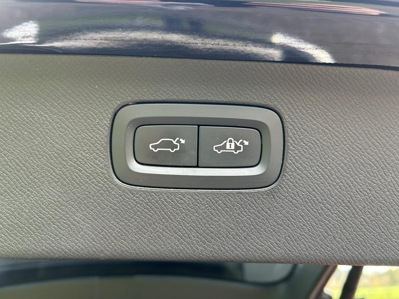 Used Volvo XC90 for sale - 76716429: Photo 18