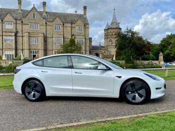 Used Tesla Model 3 2021 for sale - 64337779: Photo