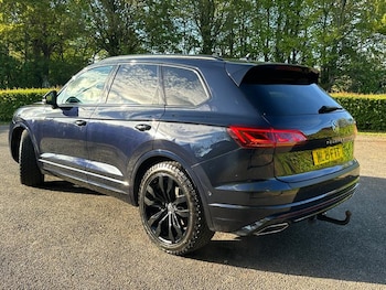 Used Volkswagen Touareg 2021 for sale - 78302478: Photo