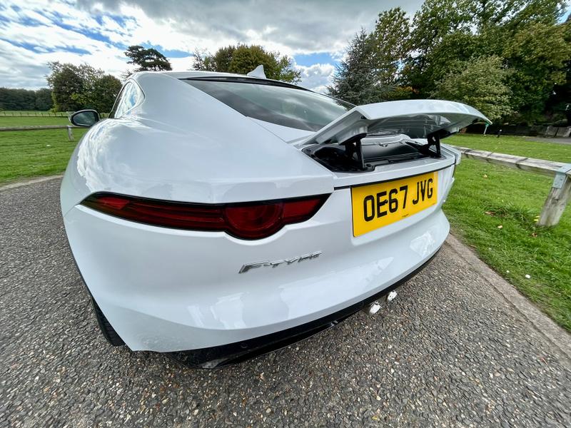 Used Jaguar F-Type 2017 for sale - 75871007: Photo 11