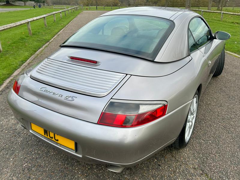 Used Porsche 911 for sale - 76716430: Photo 10