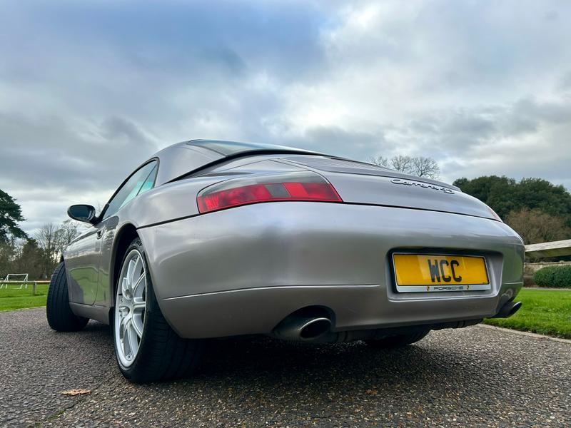 Used Porsche 911 for sale - 76716430: Photo 16