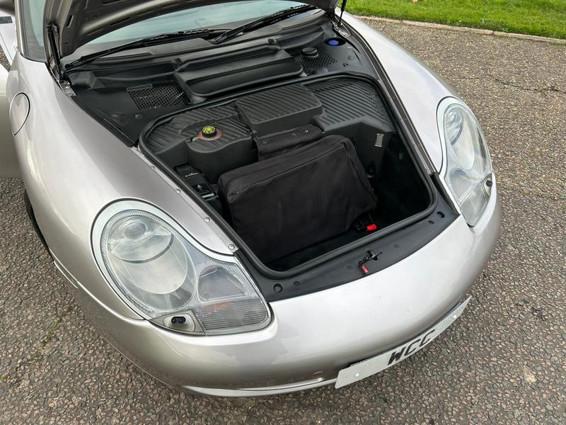 Used Porsche 911 for sale - 76716430: Photo 18