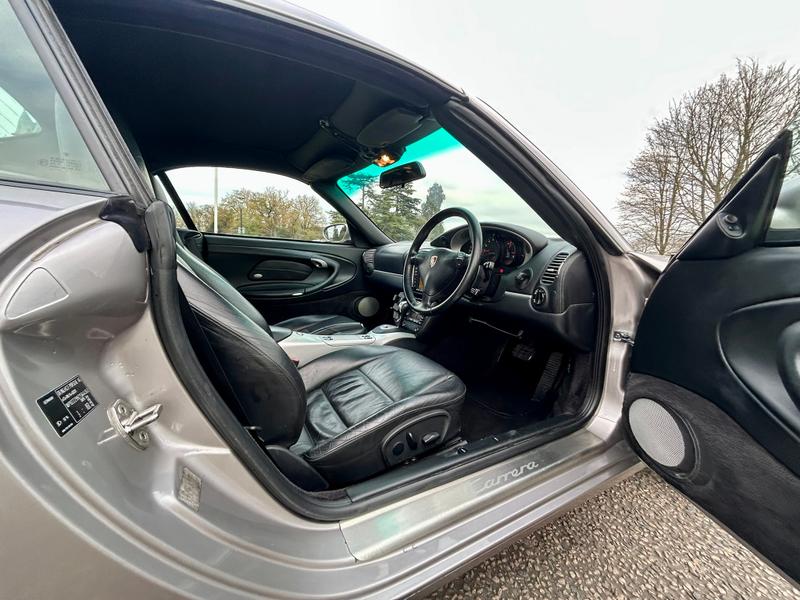 Used Porsche 911 for sale - 76716430: Photo 23