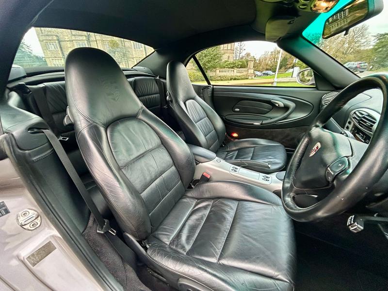 Used Porsche 911 for sale - 76716430: Photo 25