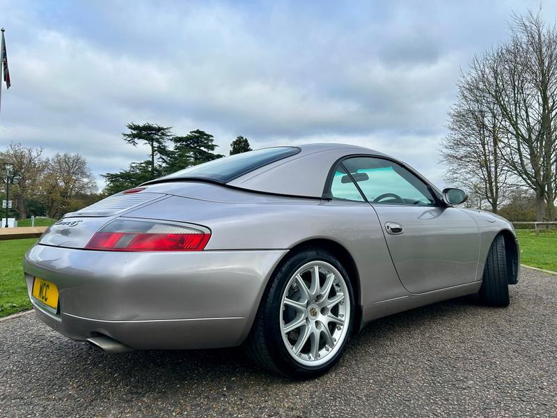 Used Porsche 911 for sale - 76716430: Photo 8