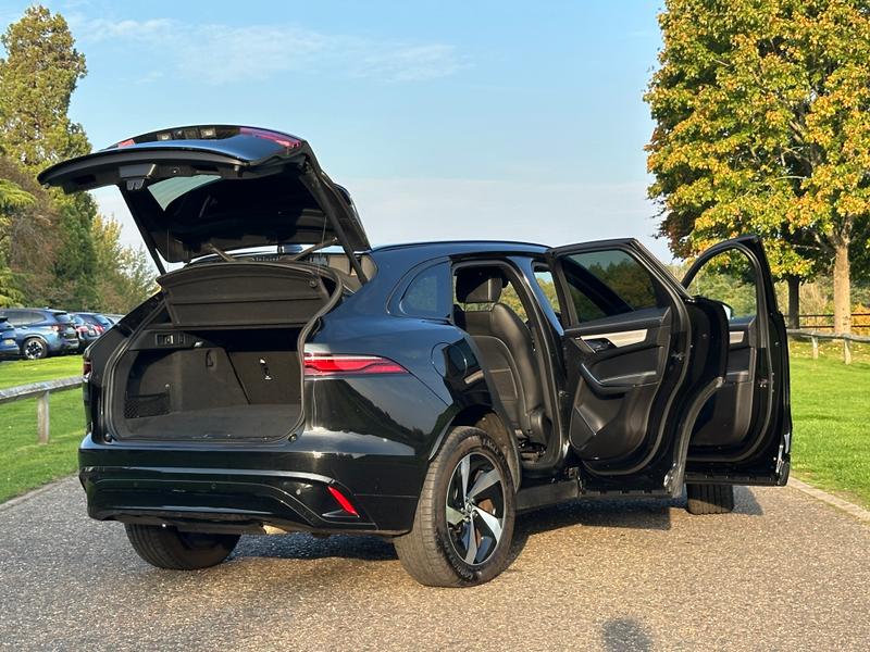 Used Jaguar F-Pace 2023 for sale - 76248442: Photo 17