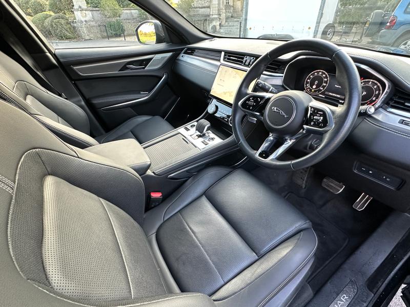 Used Jaguar F-Pace 2023 for sale - 76248442: Photo 22