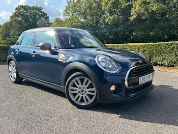 Used MINI Hatch 2018 for sale - 79647006: Photo