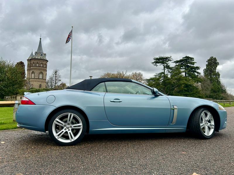 Used Jaguar XKR 2007 for sale - 76590132: Photo 4
