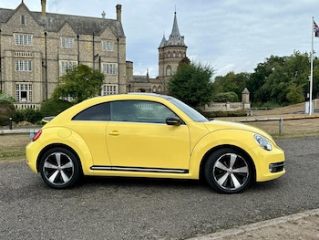 Used Volkswagen Beetle 2015 for sale - 75694606: Photo