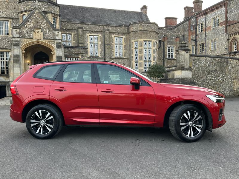 Used Volvo XC60 2022 for sale - 77965892: Photo 4