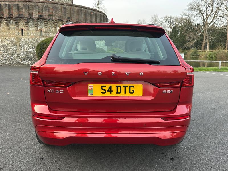 Used Volvo XC60 2022 for sale - 77965892: Photo 6