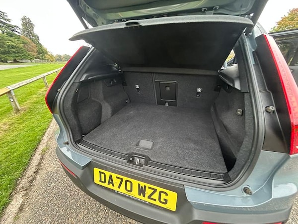 Used Volvo XC40 2020 for sale - 76228764: Photo 12