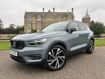Volvo - XC40