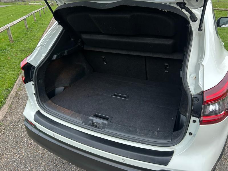 Used Nissan Qashqai 2018 for sale - 76690863: Photo 16