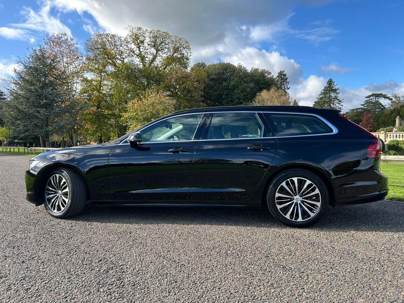 Used Volvo V90 2023 for sale - 76350398: Photo 10