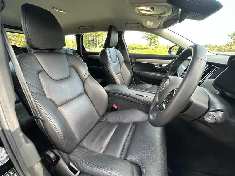 Used Volvo V90 2023 for sale - 76350398: Photo 20