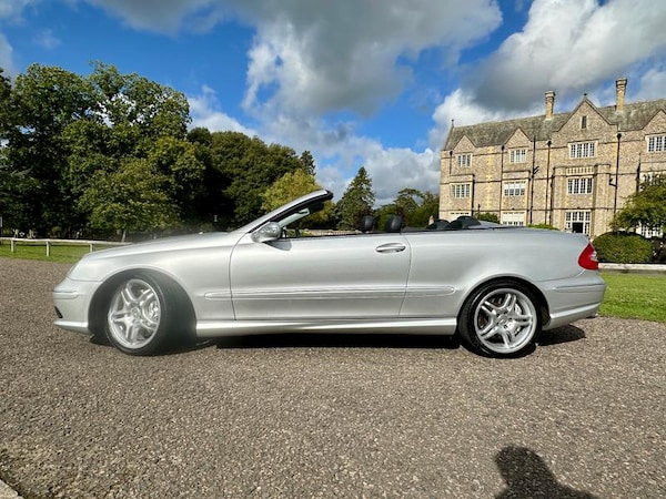 Used Mercedes-Benz CLK 2004 for sale - 75581967: Photo 2