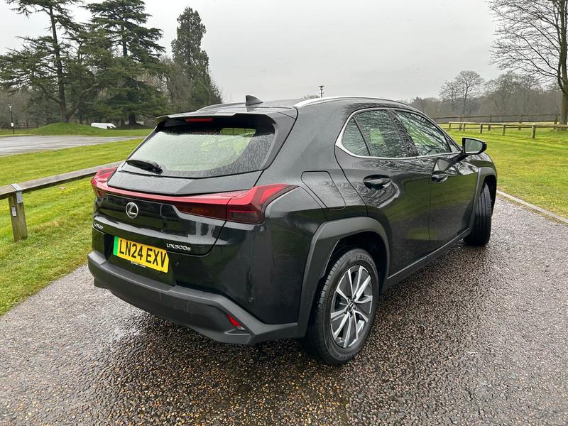 Used Lexus UX 2024 for sale - 76531120: Photo 10