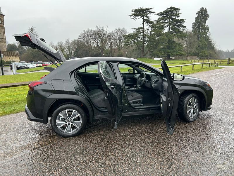 Used Lexus UX 2024 for sale - 76531120: Photo 14