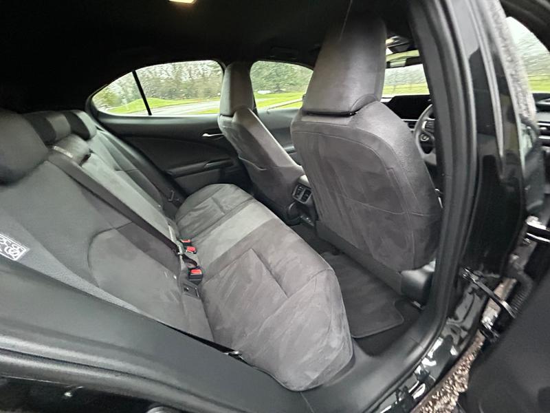 Used Lexus UX 2024 for sale - 76531120: Photo 15