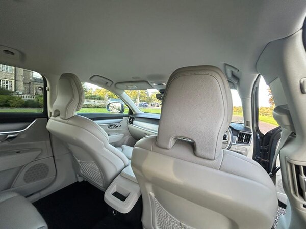 Used Volvo V90 Cross Country 2019 for sale - 76190464: Photo 17