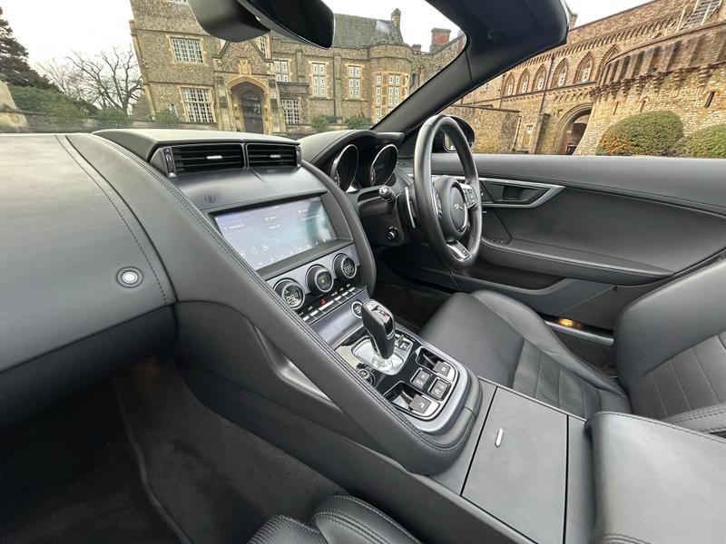 Used Jaguar F-Type 2019 for sale - 77350031: Photo 25