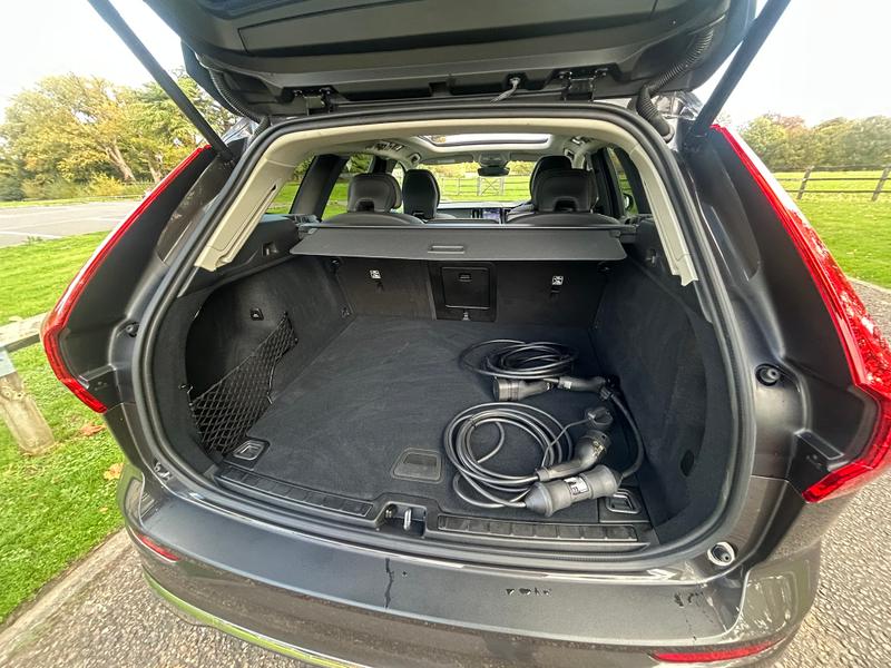 Used Volvo XC60 2024 for sale - 76382123: Photo 24