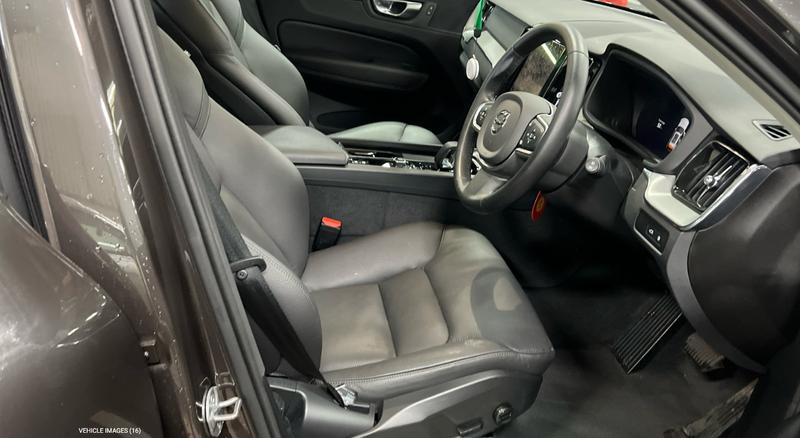 Used Volvo XC60 2024 for sale - 76382123: Photo 5