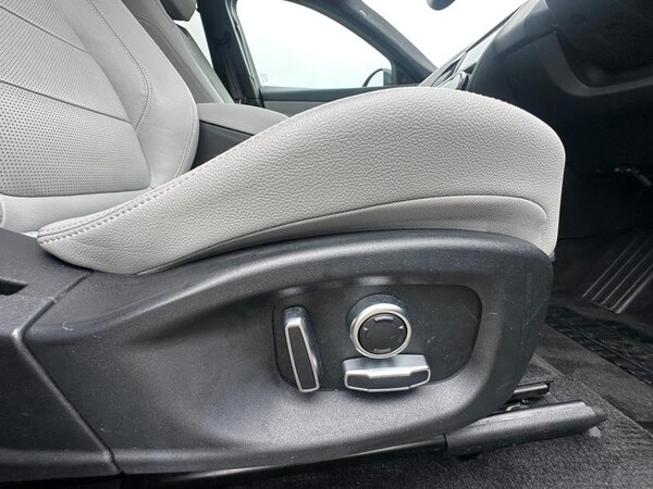 Used Jaguar E-Pace 2021 for sale - 76266093: Photo 21