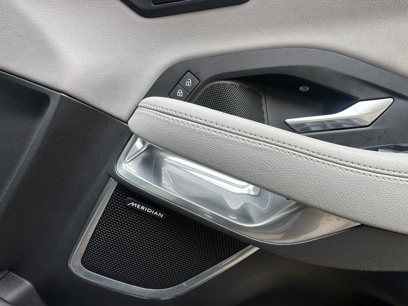 Used Jaguar E-Pace 2021 for sale - 76266093: Photo 22