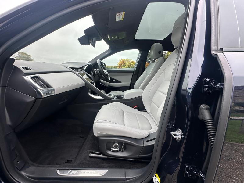 Used Jaguar E-Pace 2021 for sale - 76266093: Photo 23
