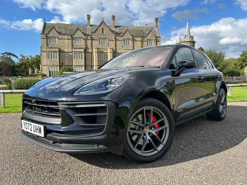 Used Porsche Macan 2022 for sale - 76017210: Photo 1