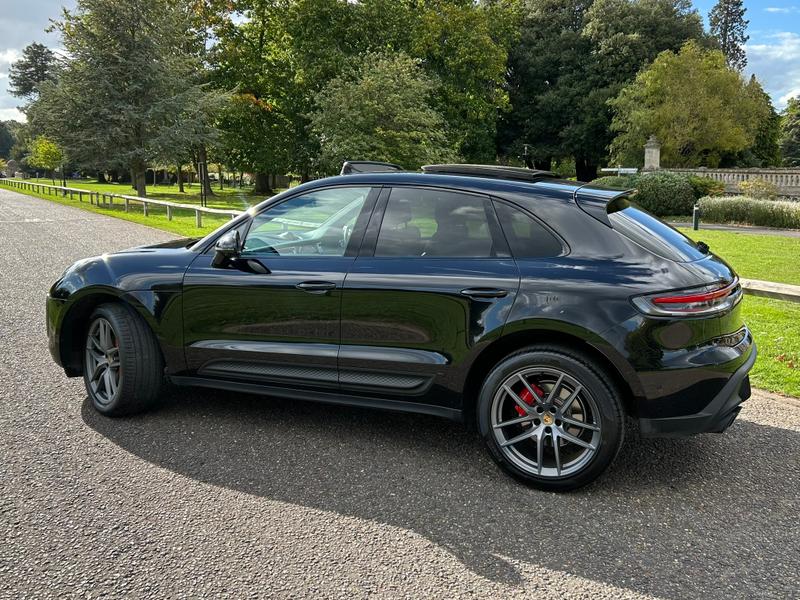Used Porsche Macan 2022 for sale - 76017210: Photo 15