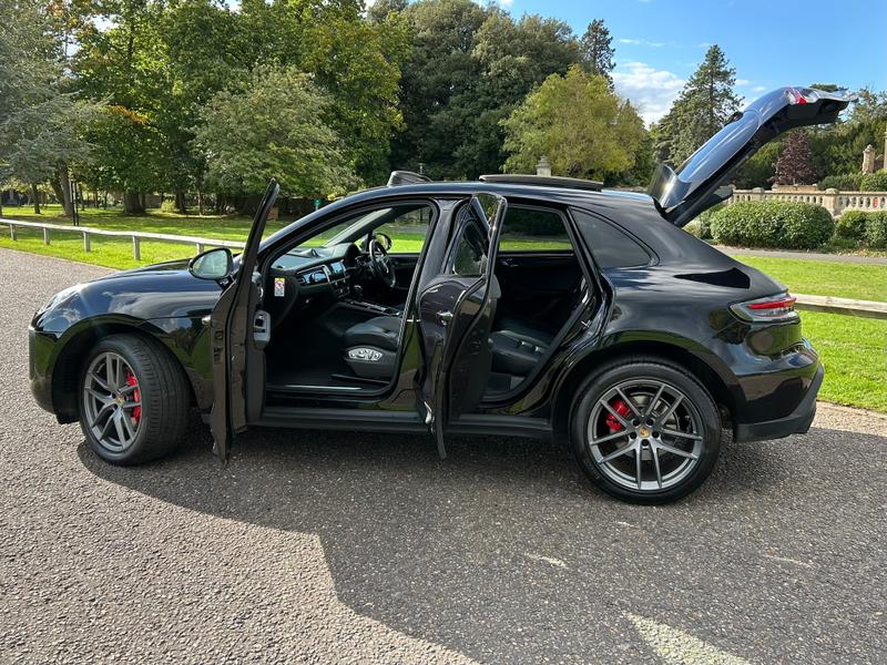 Used Porsche Macan 2022 for sale - 76017210: Photo 18