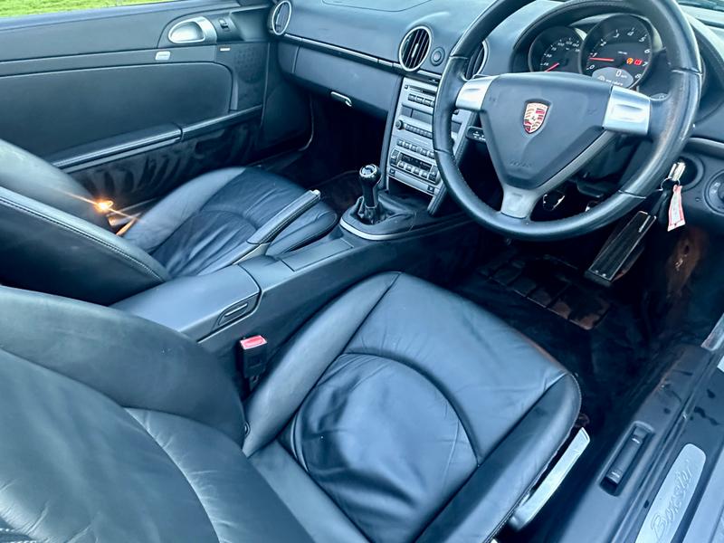 Used Porsche Boxster 2022 for sale - 76787752: Photo 19