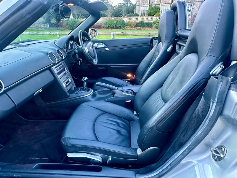 Used Porsche Boxster 2022 for sale - 76787752: Photo 20