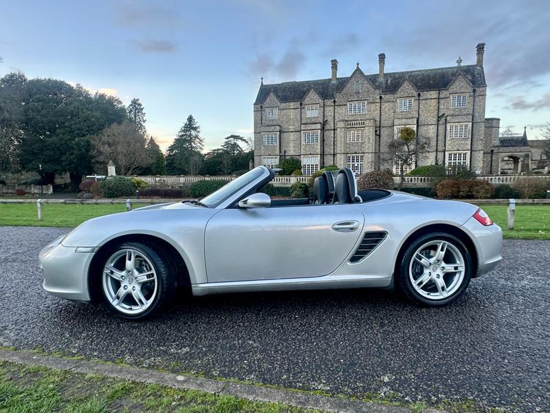 Used Porsche Boxster 2022 for sale - 76787752: Photo 5