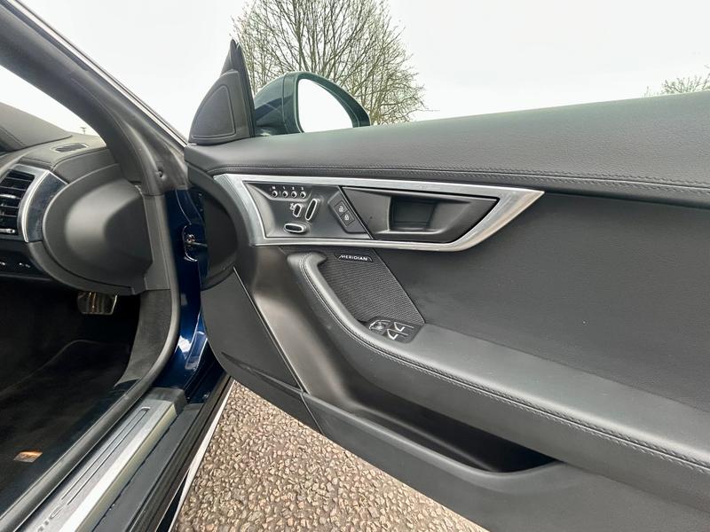 Used Jaguar F-Type 2020 for sale - 77575807: Photo 14