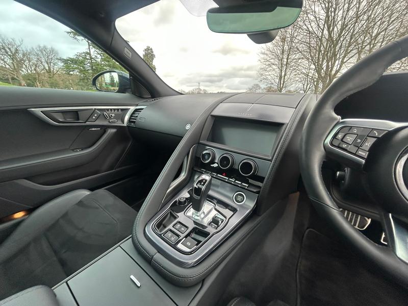 Used Jaguar F-Type 2020 for sale - 77575807: Photo 18