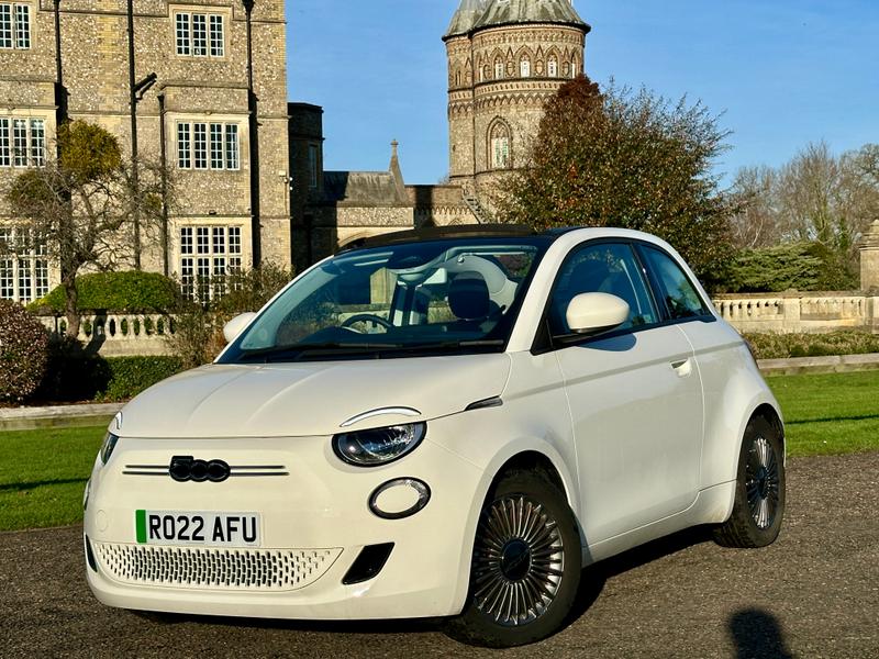 Used Fiat 500 2022 for sale - 76933602: Photo 1